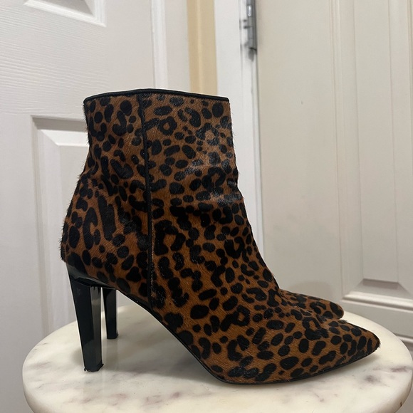 Sheona Whiskey Leopard 🐆 Calf Hair Franco Sarto Ankle Boot - Picture 4 of 9